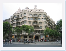 IMG_3656 * Gaudin kerrostalo Barceloonassa