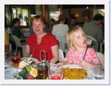 IMG_3778 * Paikallisessa ravintolassa Paellaa sy�m�ss�