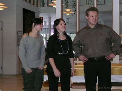 P1020431.JPG - Heidi, Jenni ja Seppo