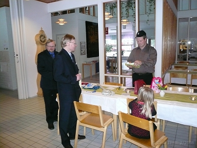 P1020445.JPG - Esa, Markus, Seppo ja Saara